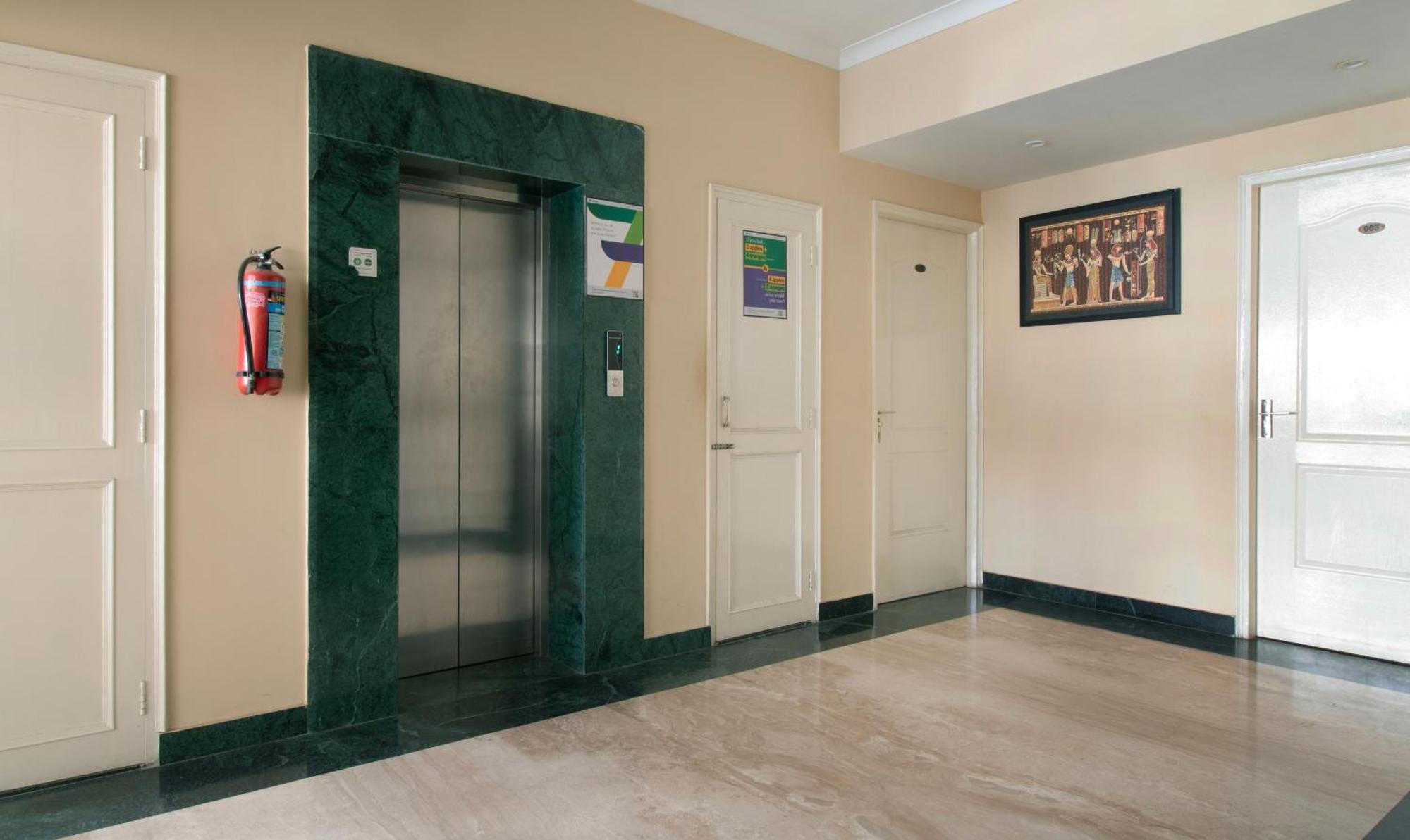Hotel Treebo The Anchorage Malviya Nagar à Jaipur Extérieur photo